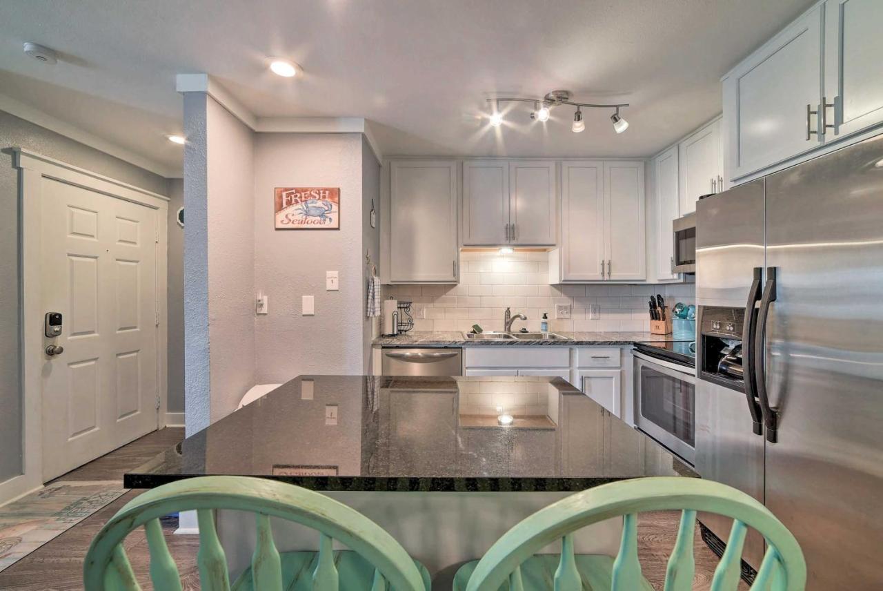 Port Aransas Condo With Outdoor Pool - Pets Welcome! Mustang Beach Exteriér fotografie
