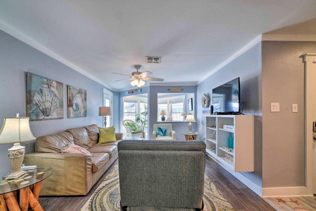 Port Aransas Condo With Outdoor Pool - Pets Welcome! Mustang Beach Exteriér fotografie